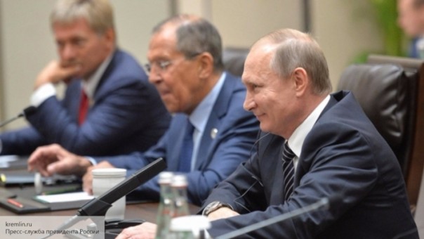 Как Путин оставил Прибалтику носки вязать Как Путин оставил Прибалтику носки вязать