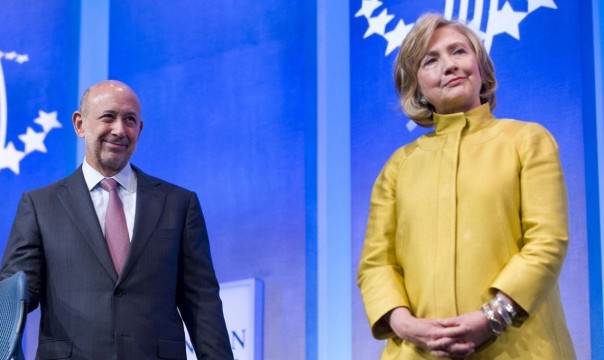 Клинтоны и Уолл-стрит