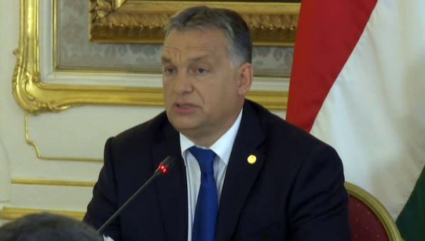 Орбан предложил построить гигантский город для беженцев