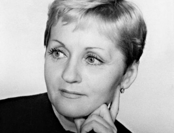 Голос детства: трагическая судьба Клары Румяновой – актрисы, озвучившей самые известные советские мультфильмы Голос детства: трагическая судьба Клары Румяновой – актрисы, озвучившей самые известные советские мультфильмы