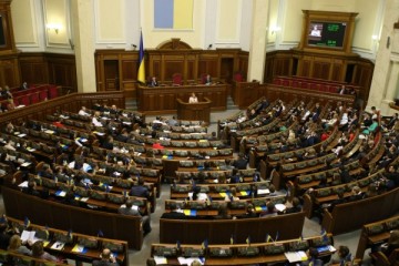 Расстрел или тюрьма: Порошенко пытается приструнить депутатов