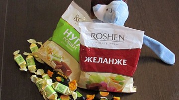 Экс-глава администрации советует Порошенко подарить кому-нибудь Roshen