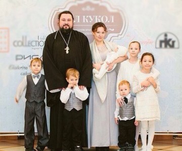 Новый уполномоченный по правам детей РФ - многодетная мама и жена священника