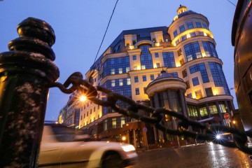 Следственный комитет провел выемку в офисе Центробанка на Балчуге