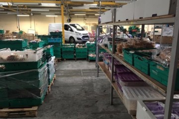 В Европе открыли супермаркет с едой из помоек