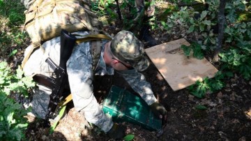 Киев отказывается выводить войска из Станицы Луганской