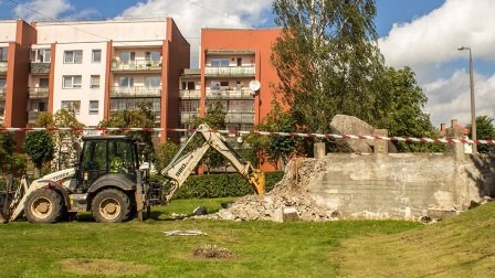 Наши мёртвые нас не оставят в беде?