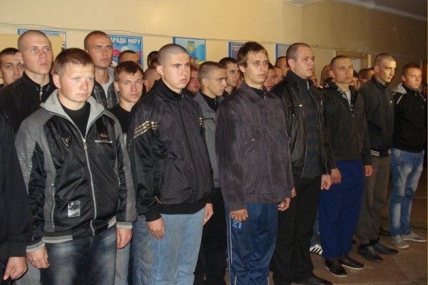 Здобулы. Украинцев будут забирать на фронт с рабочих мест? Здобулы. Украинцев будут забирать на фронт с рабочих мест?