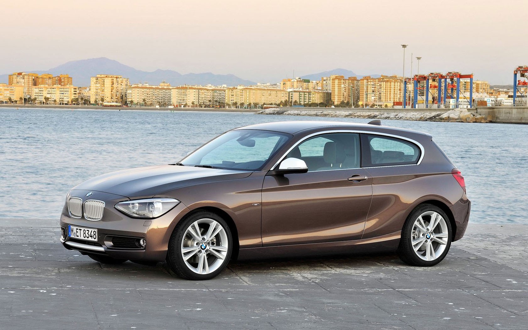 BMW в кредит: коротко о главном