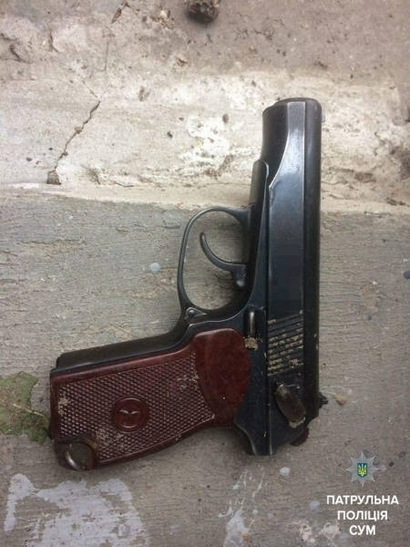 В б/Украине стало слишком много оружия - его разбрасывают уже даже на улицах В б/Украине стало слишком много оружия - его разбрасывают уже даже на улицах