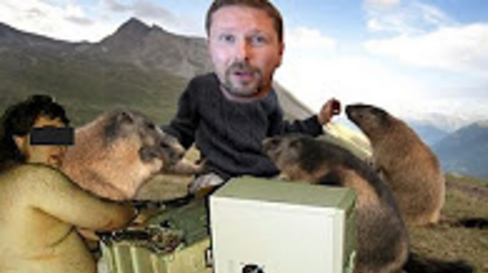 Суркова взломали