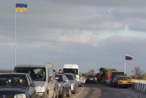 Цэ пэрэмога!!! Глава Генического района сообщил, что на "Чонгаре" он повесил украинский флаг выше российского