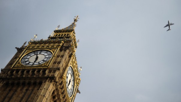 Британия начнёт процедуру выхода из ЕС весной 2017 года