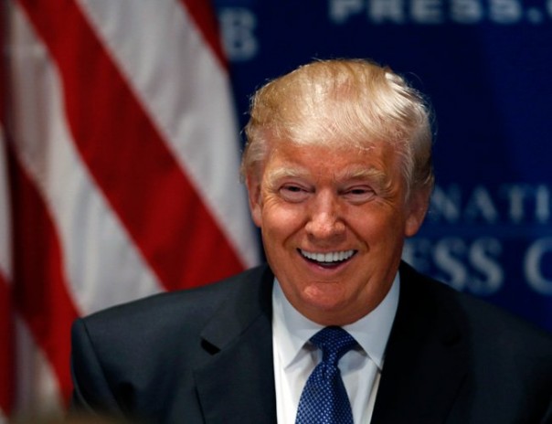 Трампомания шагает по Америке Трампомания шагает по Америке