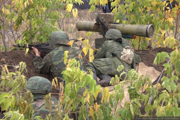 Сводка от МО ДНР 8 октября 2016. Со 2 по 8 октября в результате военных действий пострадали 7 человек, еще 5 жителей ДНР погибли Сводка от МО ДНР 8 октября 2016. Со 2 по 8 октября в результате военных действий пострадали 7 человек, еще 5 жителей ДНР погибли