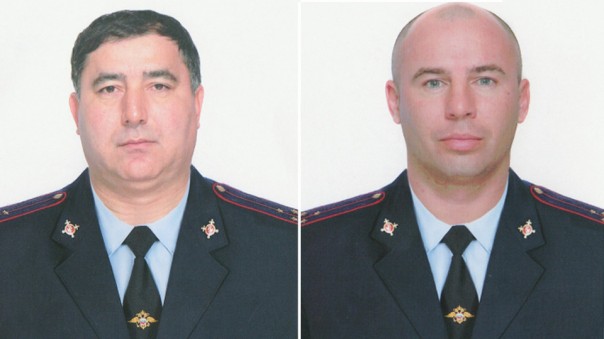 Расстрел полицейских в Кабардино-Балкарии попал на видео Расстрел полицейских в Кабардино-Балкарии попал на видео