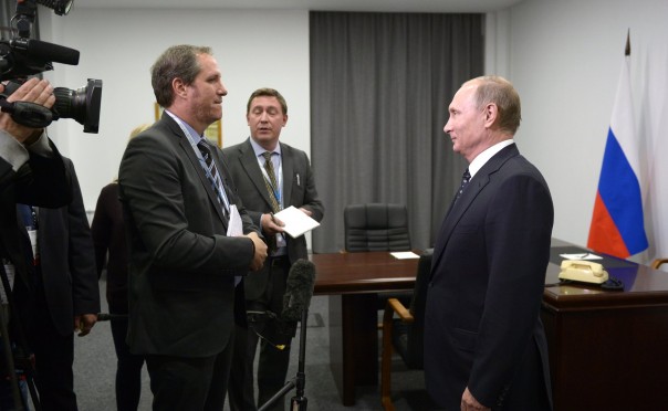 Владимир Путин телеканалу TF1: ответственность за ситуацию в Алеппо несут США и их союзники Владимир Путин телеканалу TF1: ответственность за ситуацию в Алеппо несут США и их союзники