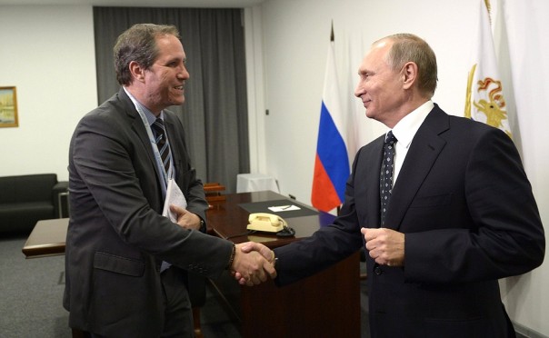 Владимир Путин телеканалу TF1: ответственность за ситуацию в Алеппо несут США и их союзники Владимир Путин телеканалу TF1: ответственность за ситуацию в Алеппо несут США и их союзники