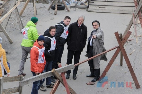 Сводка от НМ ЛНР 13 октября 2016 года. Киев в очередной раз сорвал отвод сил в районе Станицы Луганской Сводка от НМ ЛНР 13 октября 2016 года. Киев в очередной раз сорвал отвод сил в районе Станицы Луганской