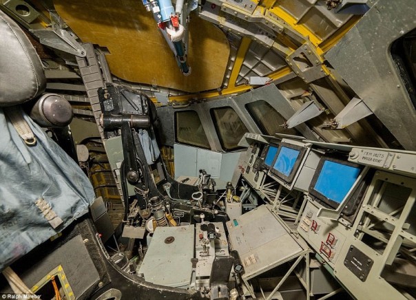 В Казахстане нашли заброшенный завод космических кораблей В Казахстане нашли заброшенный завод космических кораблей