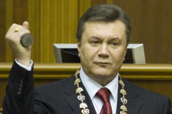 Порошенко могут признать нелегитимным и «вернуть» Януковича Порошенко могут признать нелегитимным и «вернуть» Януковича