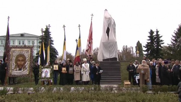 Первый в России памятник Ивану Грозному открыли в Орле