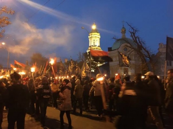 Жалкие сморчки, оставившие равнодушными прохожих - киевлянин заценил факельный марш бандеровцев