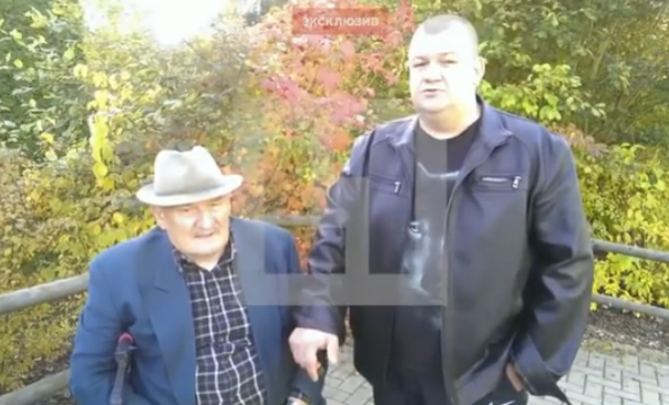 В Германии 86-летнего борца с бандеровцами осудили за расизм и отправили в дом престарелых