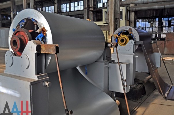 В Донецке открылось новое предприятие «Профдонмет» по производству профнастила В Донецке открылось новое предприятие «Профдонмет» по производству профнастила