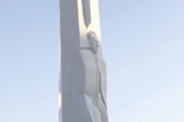 Геи Екатеринбурга организуют парад в честь Бориса Ельцина