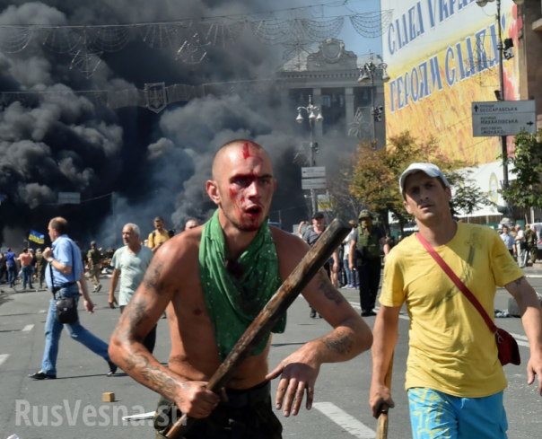 Прочитав чужие декларации, известный активист Майдана и волонтер «АТО» призвал Украину к бунту