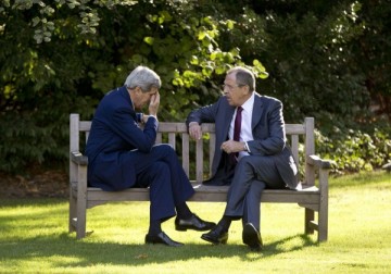 Фото дня. "Нам понятно всё без слов..." - 4