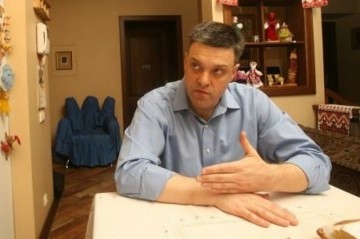 Лидер «Свободы» Тягнибок грозит Порошенко Гаагским трибуналом