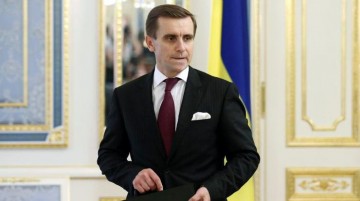 Администрация Порошенко накануне "нормандского формата" обвинила Россию в нарушении "Минска"