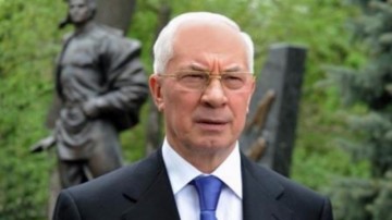 Азаров обратился с призывом к честным политикам: Надо объединяться, ибо впереди реальная катастрофа!