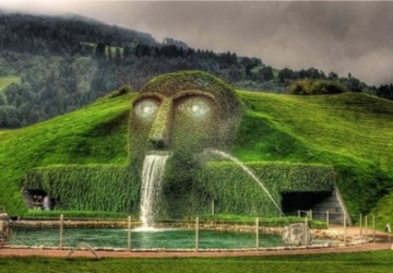 Даниэль Сваровски – великий имитатор, предприимчивый мошенник или гениальный инженер?  