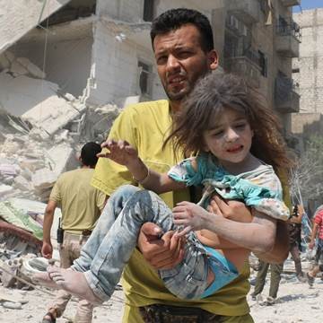 Ах эта маленькая сирийская девочка, которую регулярно спасают "Белые каски"