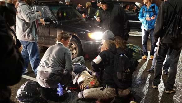 Неизвестный снайпер подстрелил протестующего на майдане в Портленде Неизвестный снайпер подстрелил протестующего на майдане в Портленде