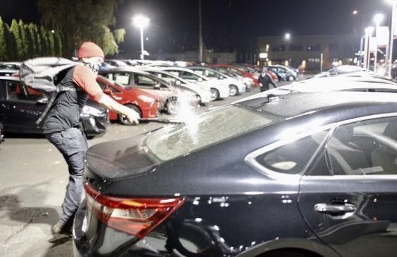 Американский майдан предан Американский майдан предан