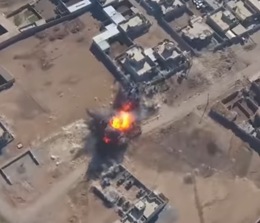 Смертник ИГ против танка M1 Abrams в Ираке