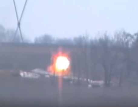 ДРГ укрофашистов попала в засаду в районе Ясиноватой 24.11.2016 (Видео)