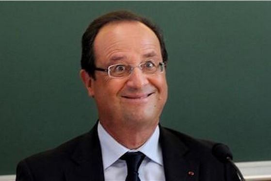 Олланда освежуют на гильотине.. Олланда освежуют на гильотине..