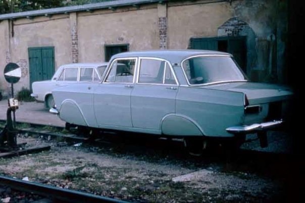 Четыре стальных колеса 