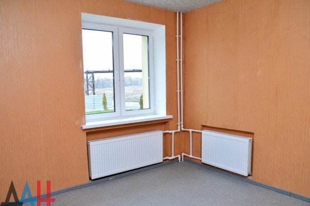 Александр Захарченко проверил готовность нового жилья для семей Дебальцево и Горловки, утративших кров в боях 