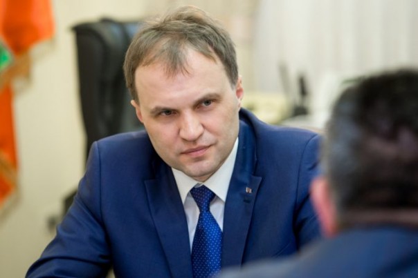 Триллер в аэропорту Кишинёва: За попыткой ареста спикера Приднестровья может стоять Шевчук Триллер в аэропорту Кишинёва: За попыткой ареста спикера Приднестровья может стоять Шевчук