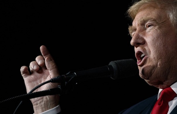 Трамп обещал в случае избрания президентом не насаждать демократию в мире Трамп обещал в случае избрания президентом не насаждать демократию в мире