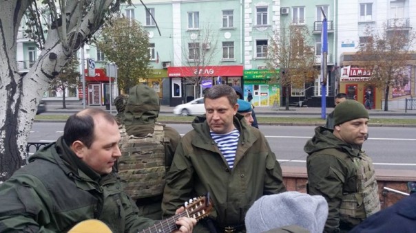 Военная сводка: в ДНР бои идут вдоль всей линии фронта + итоги выходных