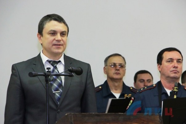 Сводка от НМ ЛНР 10 ноября 2016 года. Укрофашисты шесть раз обстреляли позиции Народной милиции, применялись 152-мм орудия Сводка от НМ ЛНР 10 ноября 2016 года. Укрофашисты шесть раз обстреляли позиции Народной милиции, применялись 152-мм орудия