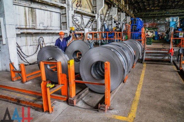 В ДНР за полгода возобновили работу 18 предприятий, остановленных из-за войны и блокады