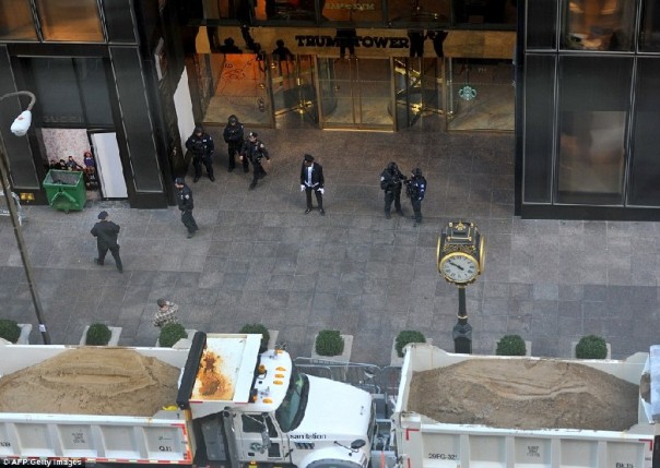 Трамп Тауэр превращен в крепость с бесполетной зоной над ним